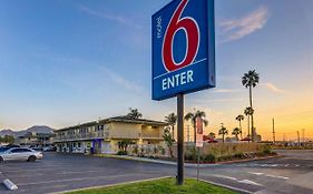 Motel 6 San Bernardino South